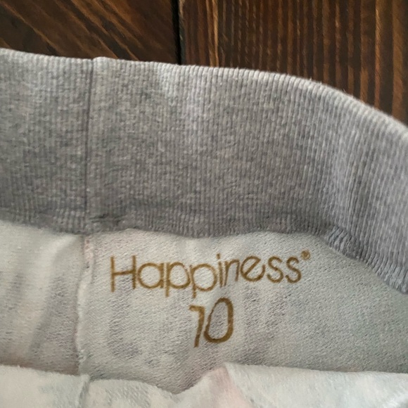 Happiness girls shorts size 10 - Picture 3 of 4
